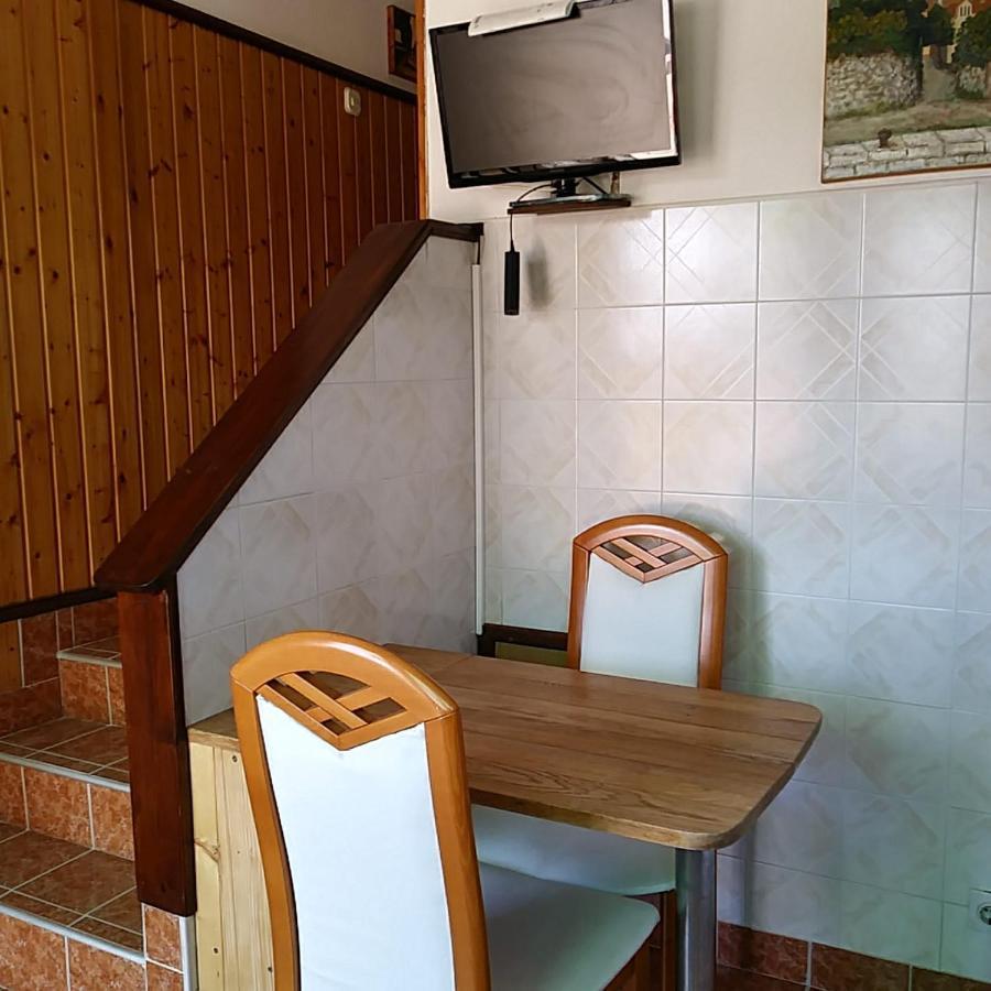 Berto Apartment Нерезине Екстериор снимка