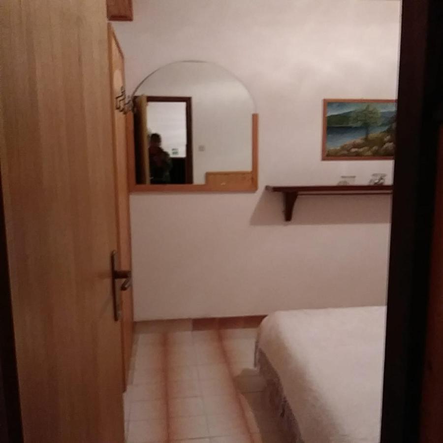 Berto Apartment Нерезине Екстериор снимка