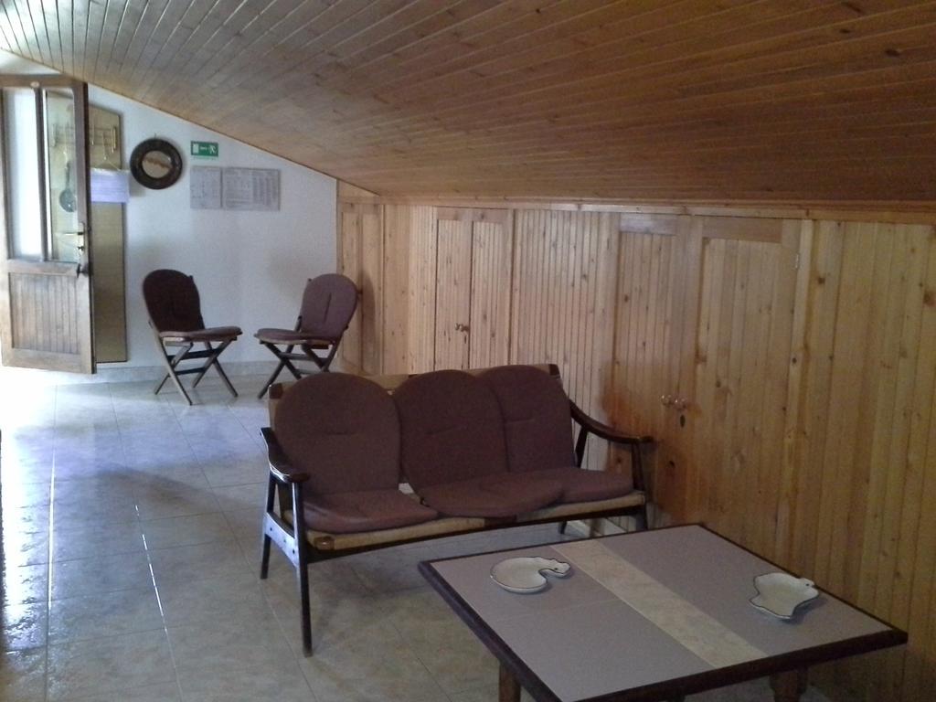 Berto Apartment Нерезине Екстериор снимка