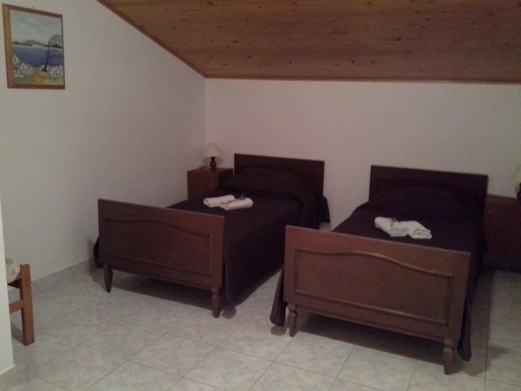 Berto Apartment Нерезине Екстериор снимка