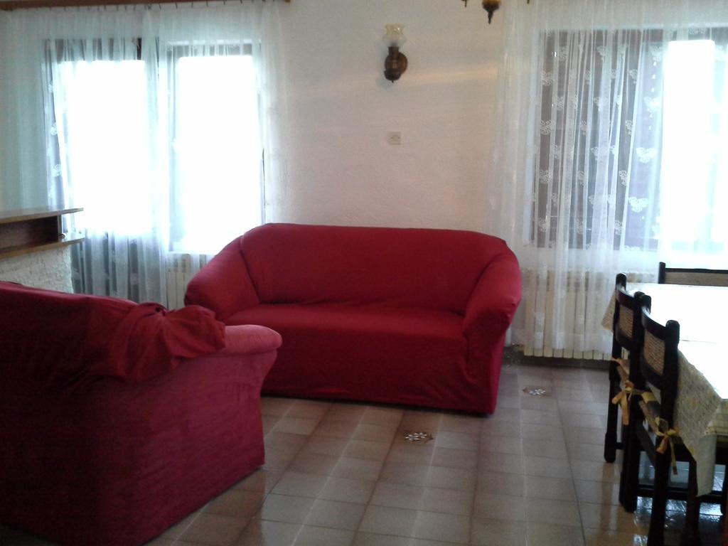 Berto Apartment Нерезине Екстериор снимка