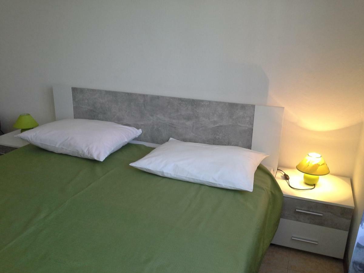 Berto Apartment Нерезине Екстериор снимка